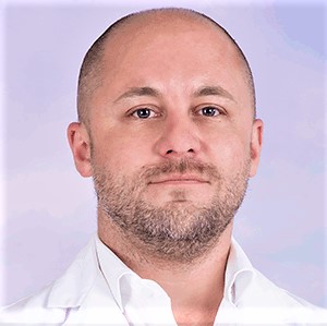 Dr. Daniel Ernst