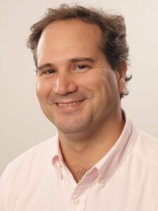 Juan Alberto Lecaros